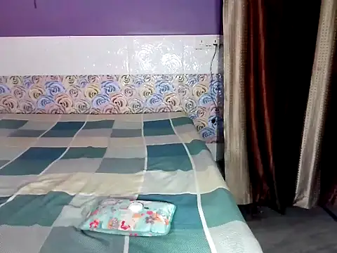 ADHYA   online show from February 5, 5:53 pm