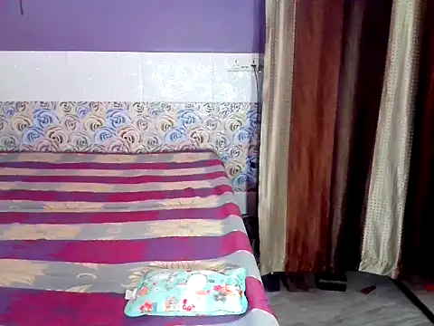 Snapshot of ADHYA__ chatting on January 5, 6:11 pm ADHYA online show from January 5, 6:11 pm