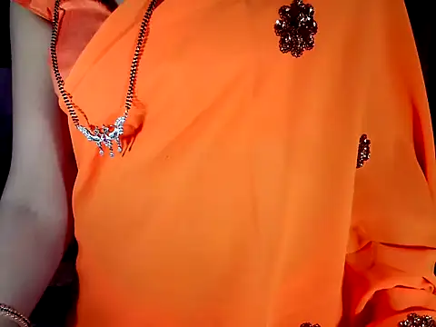 Snapshot of ADHYA__ chatting on January 6, 5:28 pm ADHYA online show from January 6, 5:28 pm