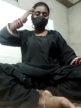 Hotty Nishaa online show from March 23, 2:39 pm