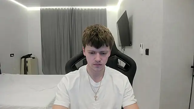 bonekoambalabu online show from February 15, 5:19 am