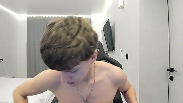 bonekoambalabu online show from March 10, 11:42 pm