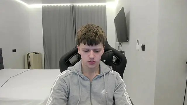 bonekoambalabu online show from February 9, 12:52 am