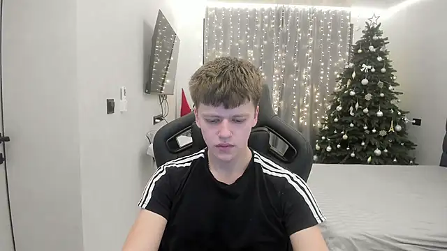 bonekoambalabu online show from February 4, 11:11 pm