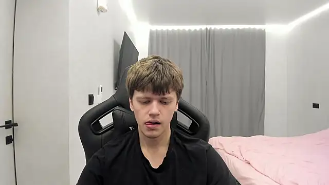 bonekoambalabu online show from March 15, 11:01 pm