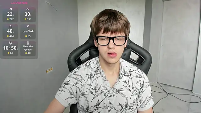 Snapshot of bonekoambalabu chatting on June 7, 8:41 am bonekoambalabu online show from June 7, 8:41 am