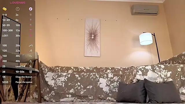 E1ara online show from February 28, 10:04 am