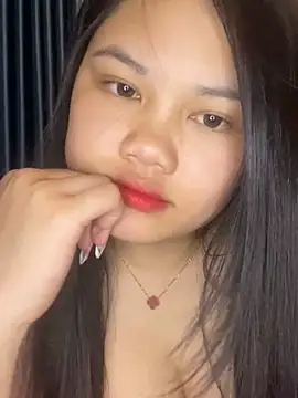 Snapshot of Linh_DuongSexy chatting on February 8, 11:46 pm Linh DuongSexy online show from February 8, 11:46 pm