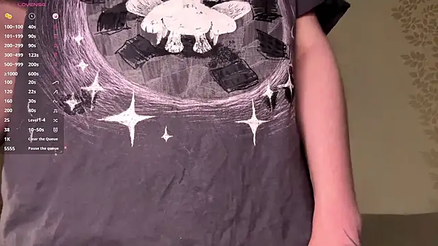 BlondeBun online show from March 25, 3:11 pm