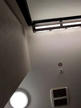 hellyeayea6969 online show from March 13, 6:07 am