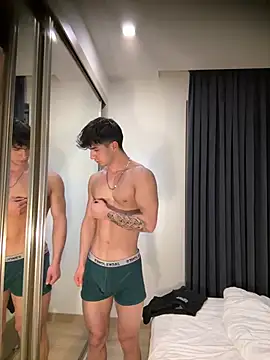nomorelies online show from January 14, 7:06 pm