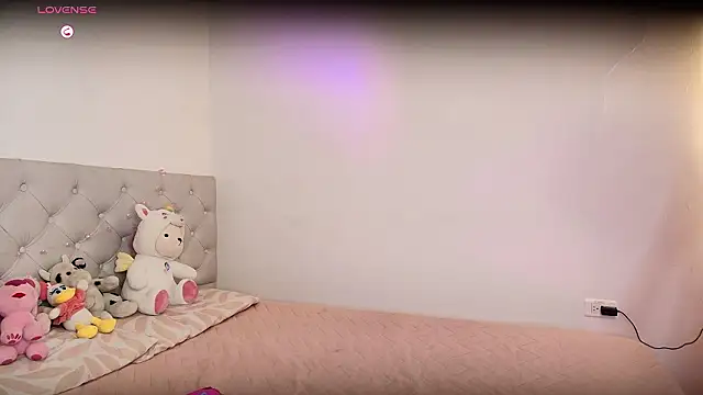 Diamond  cherry69 online show from March 11, 1:05 pm