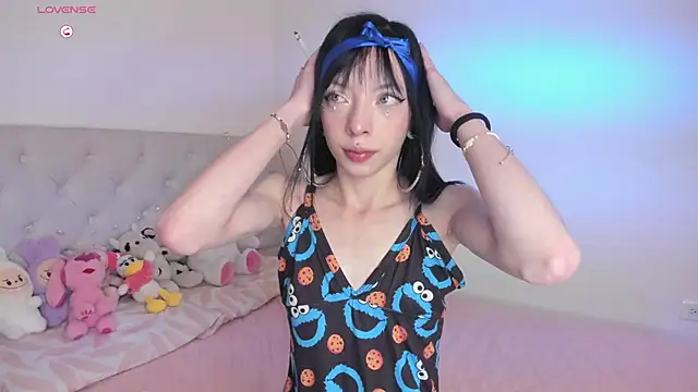 Diamond  cherry69 online show from March 8, 2:31 pm