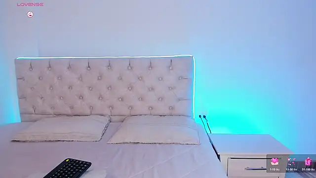 Diamond  cherry69 online show from February 20, 1:46 pm