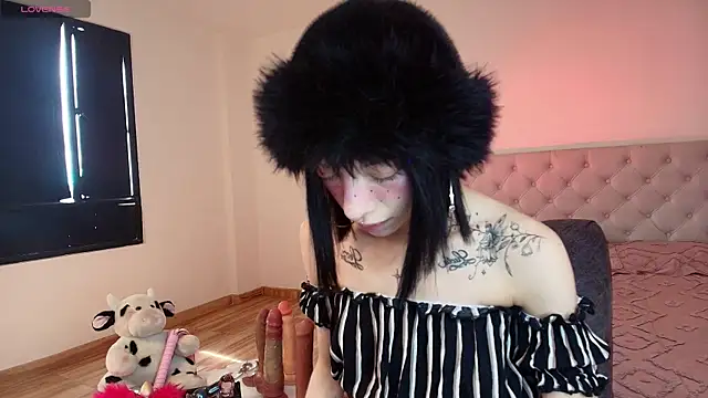 Snapshot of Diamond__cherry69 chatting on June 17, 3:00 pm Diamond cherry69 online show from June 17, 3:00 pm