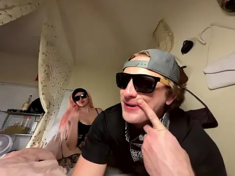 cooperlux online show from January 11, 6:53 am