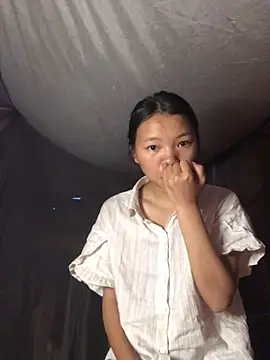nanaa71 online show from June 2, 10:21 pm