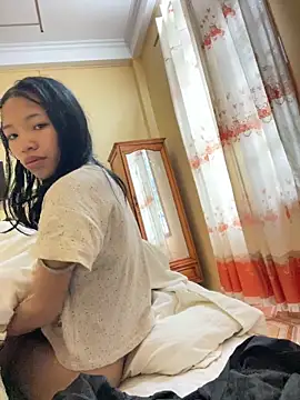 nanaa71 online show from February 27, 12:44 am