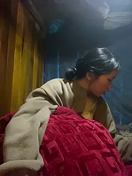 nanaa71 online show from February 15, 9:30 am