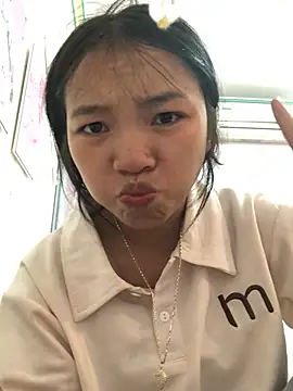 nanaa71 online show from June 19, 1:28 pm