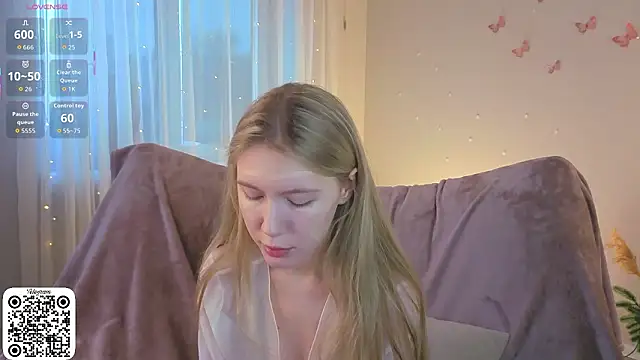 SirenThalassa online show from February 16, 7:07 am