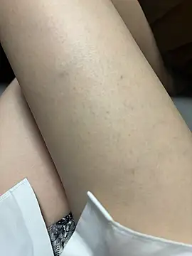 maonyan6 online show from April 7, 1:02 pm