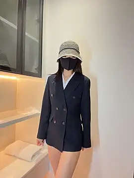 ZJbaby online show from May 25, 2:27 pm