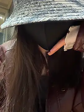 ZJbaby online show from April 1, 12:50 pm