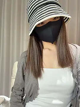 ZJbaby online show from April 26, 2:25 pm