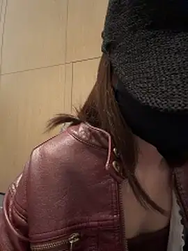 ZJbaby online show from April 12, 1:36 pm