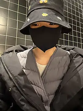 ZJbaby online show from March 10, 1:04 pm