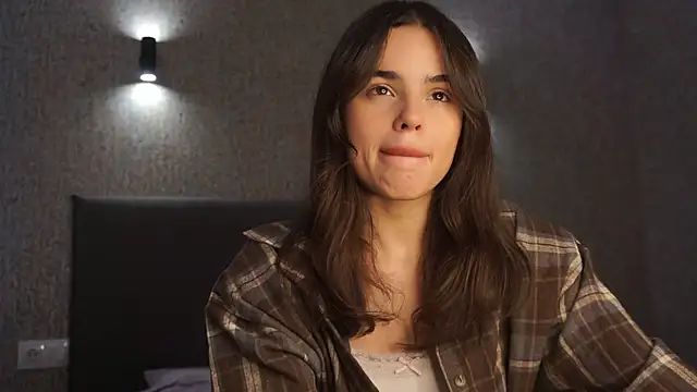 linclars online show from March 4, 1:08 pm