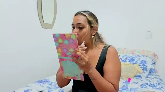 IsabelaAcosta online show from April 29, 3:11 am
