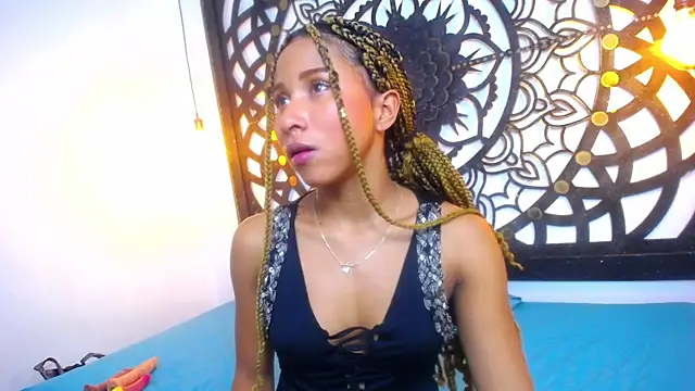 salome willianss online show from January 15, 2:09 pm