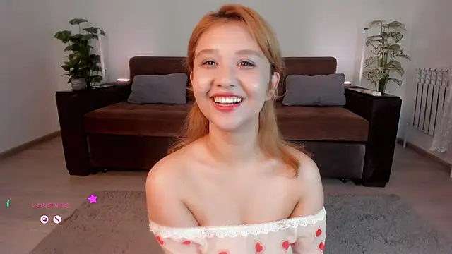 larabae online show from June 27, 12:27 am