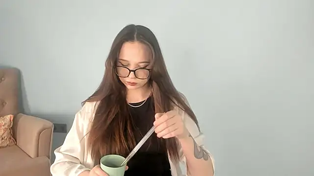 AugustaDakin online show from January 11, 12:23 pm