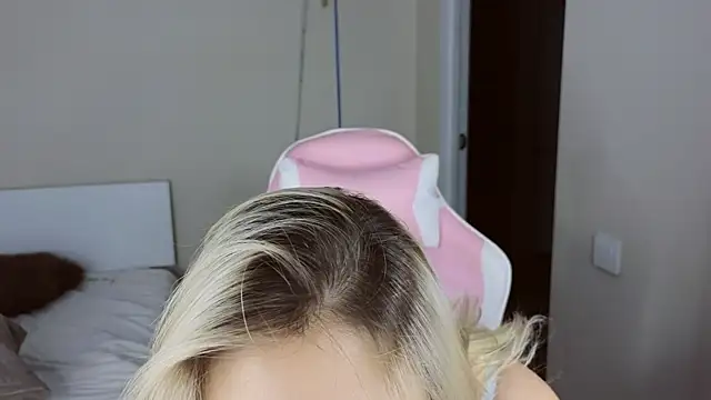 jasmilee online show from March 31, 7:27 pm