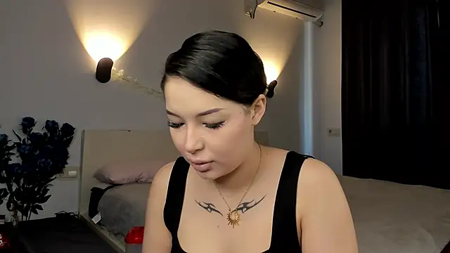 m1sss1nful online show from April 3, 4:19 am