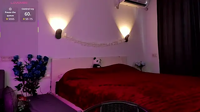 m1sss1nful online show from April 12, 1:14 pm