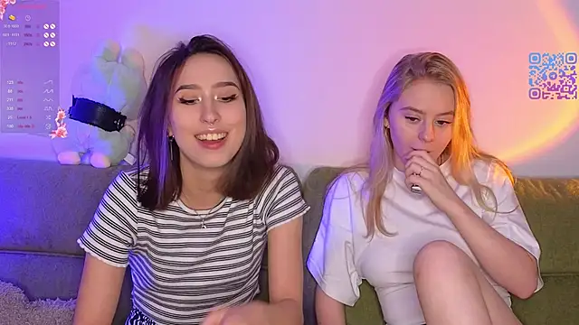 Mimipaws online show from March 12, 8:02 pm