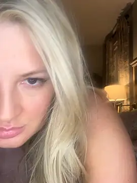 docmilf12 online show from March 2, 2:45 am