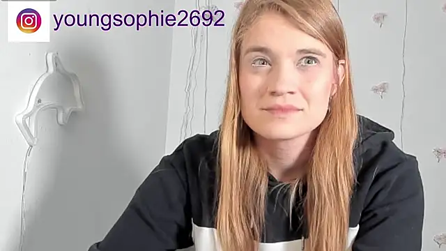 Snapshot of YoungSophie chatting on May 19, 3:08 pm YoungSophie online show from May 19, 3:08 pm