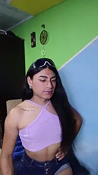 Snapshot of Selena_Nova chatting on June 7, 10:59 pm Selena Nova online show from June 7, 10:59 pm