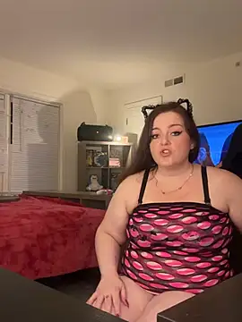 KittyCreamKisses online show from July 25, 5:37 am