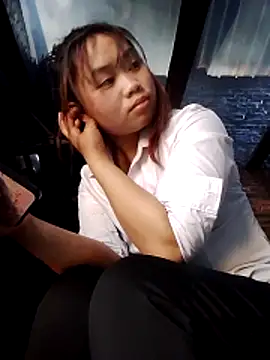  Bong 02 online show from February 5, 9:49 am