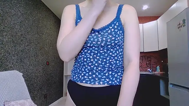 Amanda Luxe online show from February 21, 3:19 am