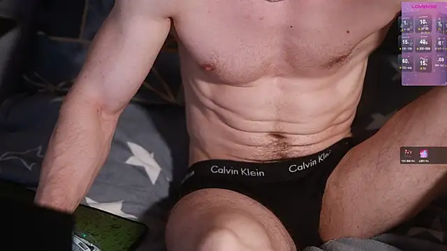 Snapshot of Dreamboy_ chatting on January 20, 7:04 pm Dreamboy online show from January 20, 7:04 pm