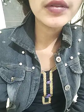 Asnoor khan online show from February 6, 4:19 am