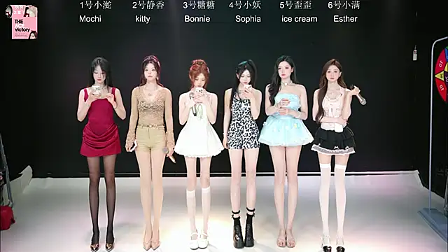 Shiny-girl7788 online show from April 1, 10:16 am