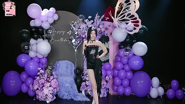 Shiny-girl7788 online show from March 14, 10:21 am